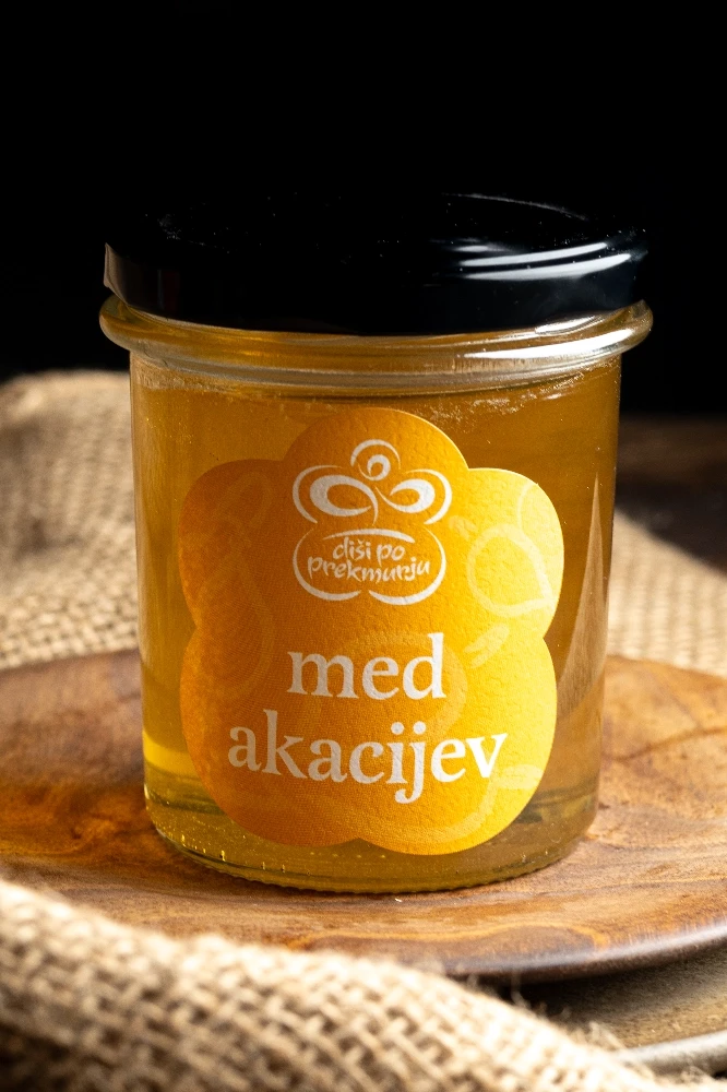 Akacijev med